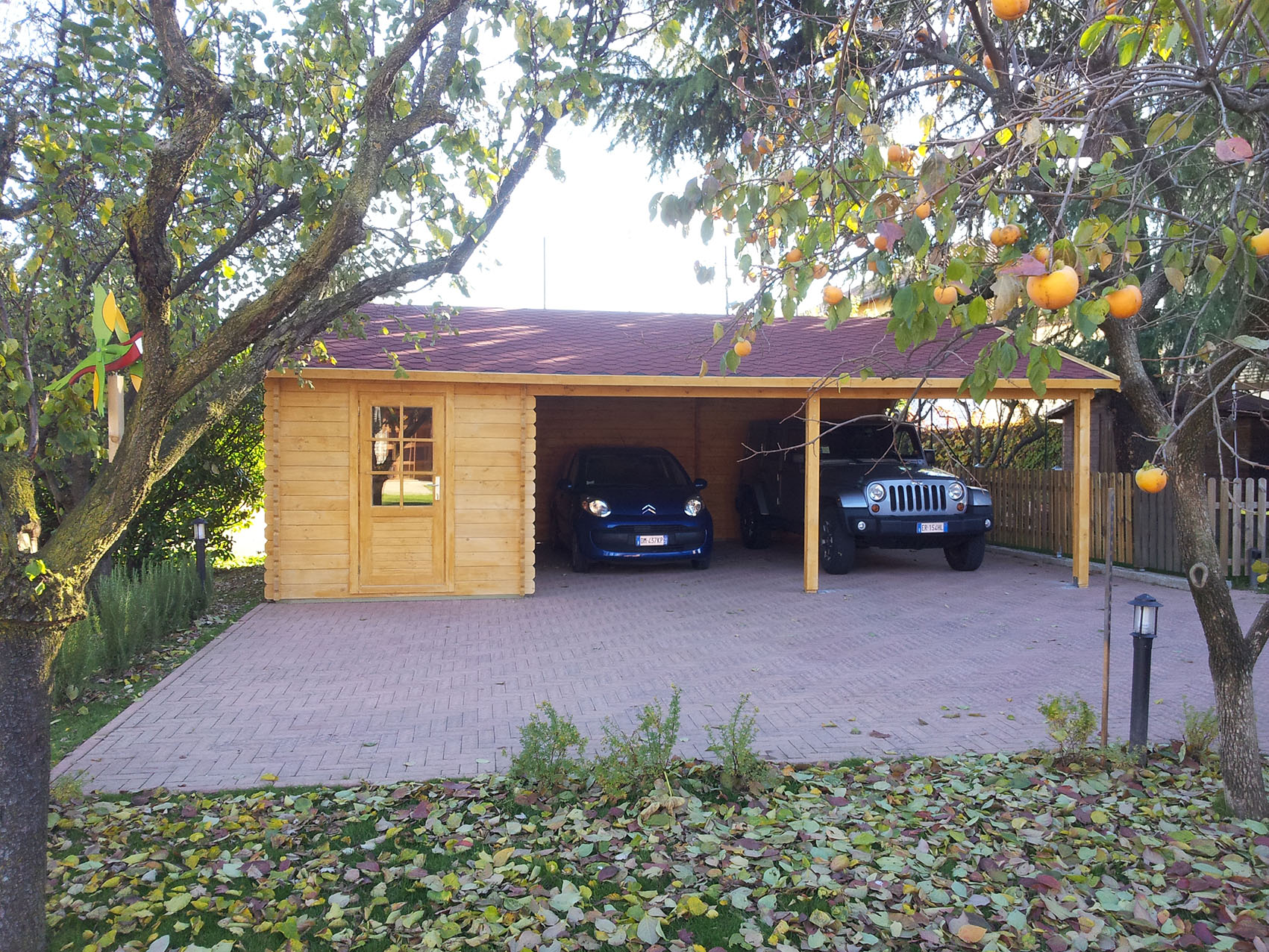 box auto in legno,box auto prefabbricato, garage in legno