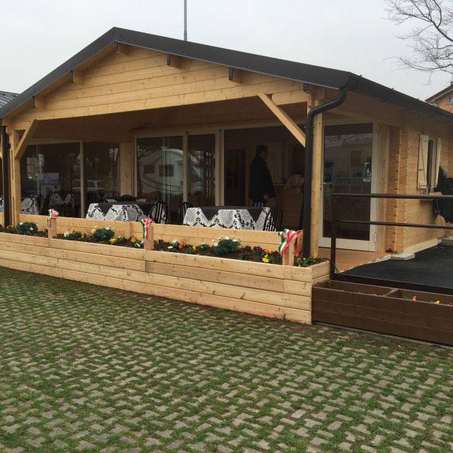 club house in legno, clubhouse prefabbricate