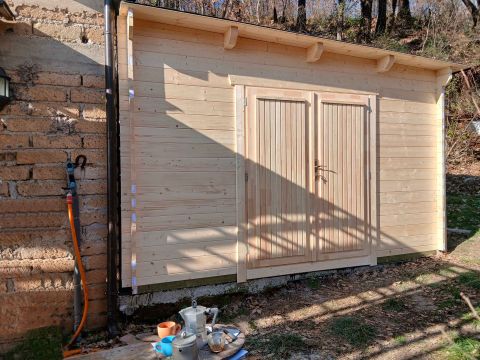 casetta addossata in legno, vano addizionale addossato, casette italia