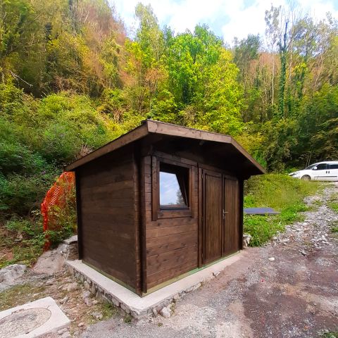 LAGOMISURINA 21 su-misura LQ.jpg casette attrezzi in legno, capanno per attrezzi, casette italia, vendita casette, case casette