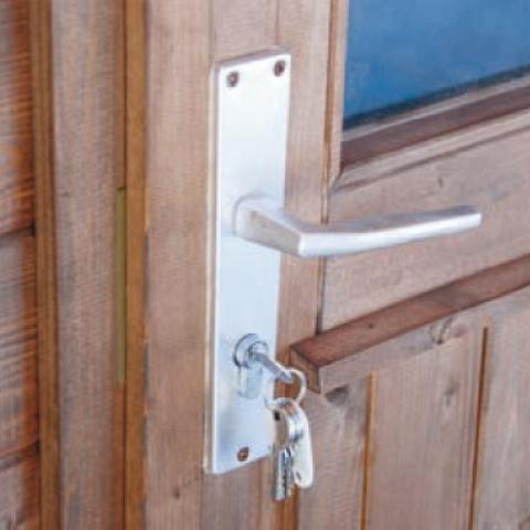 serramento porta.jpg garage in legno, box auto legno, garage prefabbricato, garage blockhouse